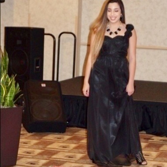 👑Black Chiffon Evening Gown - Medium (Clearance) - Picture 1 of 6